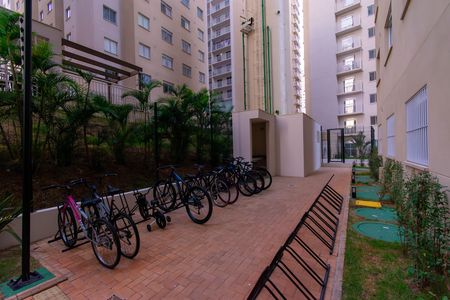 Apartamento para alugar com 35m², 2 quartos e sem vaga Apartamento para alugar com 35m², 2 quartos e sem vagaÁrea comum - Bicicletário