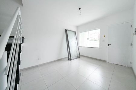 Casa à venda com 170m², 3 quartos e 5 vagasSala