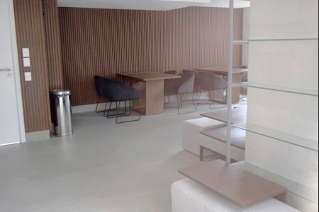 Apartamento para alugar com 25m², 1 quarto e sem vagaÁrea comum - Salão de festas