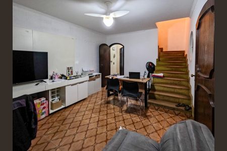 Casa para alugar com 172m², 2 quartos e 2 vagasSala