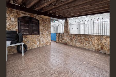 Casa para alugar com 172m², 2 quartos e 2 vagasVaranda