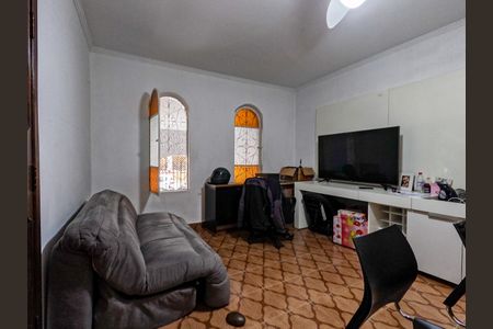 Casa para alugar com 172m², 2 quartos e 2 vagasSala