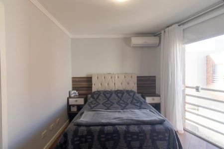 Casa de condomínio à venda com 79m², 3 quartos e 2 vagas Casa de condomínio à venda com 79m², 3 quartos e 2 vagasSuíte 2