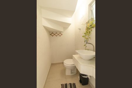 Casa de condomínio à venda com 79m², 3 quartos e 2 vagas Casa de condomínio à venda com 79m², 3 quartos e 2 vagasLavabo da sala