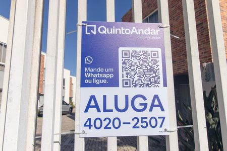 Casa de condomínio à venda com 79m², 3 quartos e 2 vagas Casa de condomínio à venda com 79m², 3 quartos e 2 vagasPlaca