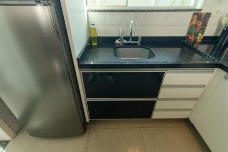 Casa de condomínio à venda com 79m², 3 quartos e 2 vagas Casa de condomínio à venda com 79m², 3 quartos e 2 vagasCozinha