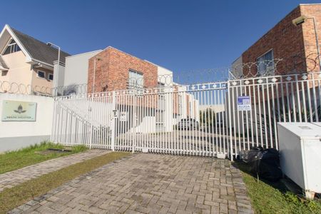 Casa de condomínio à venda com 79m², 3 quartos e 2 vagas Casa de condomínio à venda com 79m², 3 quartos e 2 vagasFachada