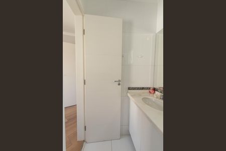 Casa de condomínio à venda com 79m², 3 quartos e 2 vagas Casa de condomínio à venda com 79m², 3 quartos e 2 vagasBanheiro