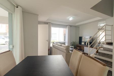 Casa de condomínio à venda com 79m², 3 quartos e 2 vagas Casa de condomínio à venda com 79m², 3 quartos e 2 vagasCopa