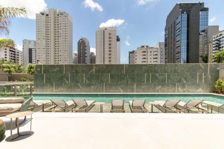 Apartamento à venda com 41m², 1 quarto e sem vaga Apartamento à venda com 41m², 1 quarto e sem vagaÁrea comum - Piscina