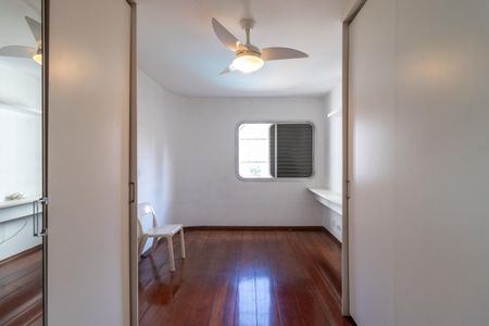 Apartamento à venda com 130m², 3 quartos e 2 vagasSuíte
