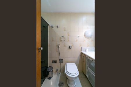 Apartamento à venda com 130m², 3 quartos e 2 vagasBanheiro