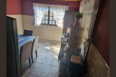 Casa à venda com 70m², 3 quartos e 4 vagasCozinha