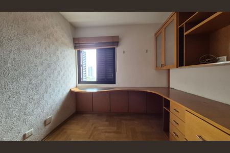 Apartamento à venda com 136m², 3 quartos e 2 vagasQuarto