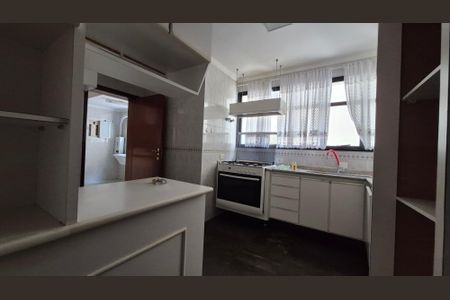 Apartamento à venda com 136m², 3 quartos e 2 vagasCozinha