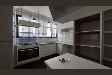 Apartamento à venda com 136m², 3 quartos e 2 vagasCozinha