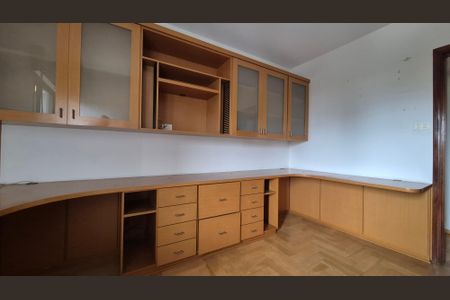 Apartamento à venda com 136m², 3 quartos e 2 vagasQuarto
