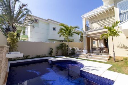 Casa de condomínio para alugar com 800m², 5 quartos e 7 vagas Casa de condomínio para alugar com 800m², 5 quartos e 7 vagasÁrea comum