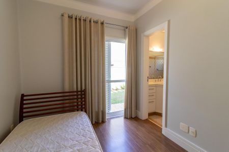 Casa de condomínio para alugar com 800m², 5 quartos e 7 vagas Casa de condomínio para alugar com 800m², 5 quartos e 7 vagasQuarto