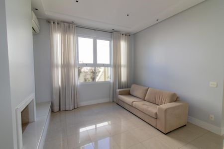 Casa de condomínio para alugar com 800m², 5 quartos e 7 vagas Casa de condomínio para alugar com 800m², 5 quartos e 7 vagasSala