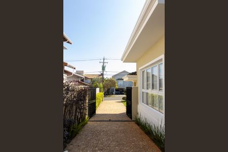 Casa de condomínio para alugar com 800m², 5 quartos e 7 vagas Casa de condomínio para alugar com 800m², 5 quartos e 7 vagasÁrea comum