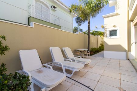 Casa de condomínio para alugar com 800m², 5 quartos e 7 vagas Casa de condomínio para alugar com 800m², 5 quartos e 7 vagasÁrea comum