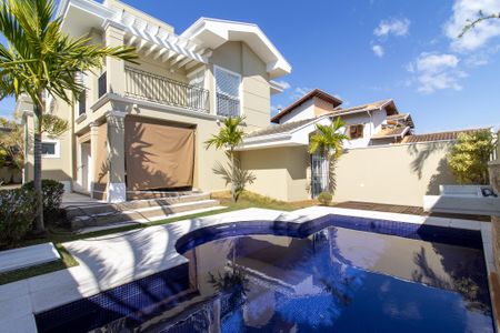 Casa de condomínio para alugar com 800m², 5 quartos e 7 vagas Casa de condomínio para alugar com 800m², 5 quartos e 7 vagasÁrea comum