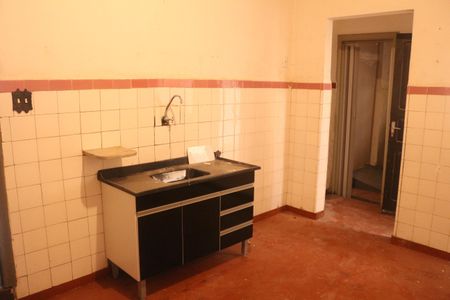 Casa à venda com 300m², 2 quartos e 1 vagaCozinha