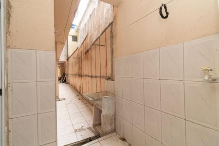 Casa à venda com 295m², 5 quartos e 1 vagaÁrea de Serviço da Casa 02