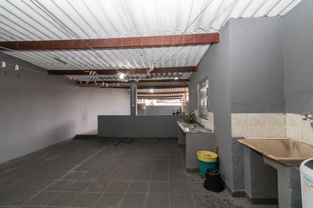 Casa à venda com 295m², 5 quartos e 1 vagaÁrea de Serviço da Casa 01