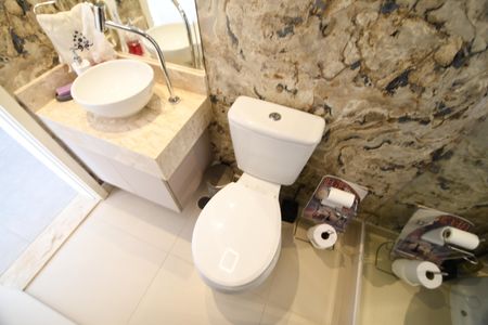 Apartamento à venda com 108m², 2 quartos e 2 vagasLavabo