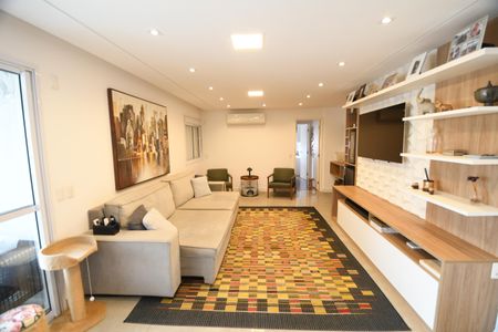 Apartamento à venda com 108m², 2 quartos e 2 vagasSala