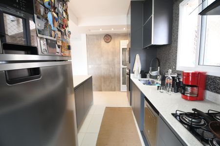 Apartamento à venda com 108m², 2 quartos e 2 vagasCozinha