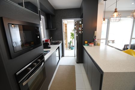 Apartamento à venda com 108m², 2 quartos e 2 vagasCozinha