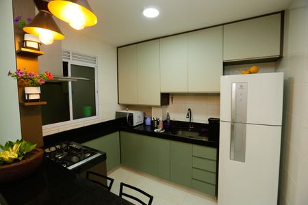 Apartamento à venda com 56m², 2 quartos e 1 vaga Apartamento à venda com 56m², 2 quartos e 1 vagaCozinha
