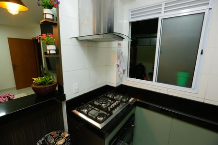 Apartamento à venda com 56m², 2 quartos e 1 vaga Apartamento à venda com 56m², 2 quartos e 1 vagaCozinha