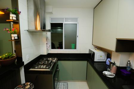 Apartamento à venda com 56m², 2 quartos e 1 vaga Apartamento à venda com 56m², 2 quartos e 1 vagaCozinha