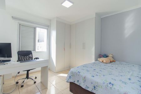 Apartamento à venda com 72m², 3 quartos e 1 vagaQuarto 01