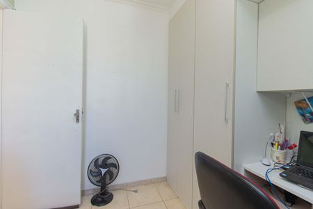 Apartamento à venda com 72m², 3 quartos e 1 vagaQuarto 02
