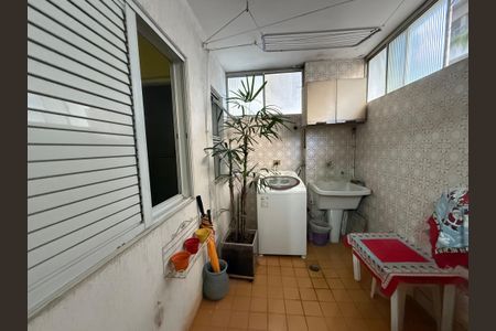 Apartamento à venda com 113m², 2 quartos e sem vaga Apartamento à venda com 113m², 2 quartos e sem vagaÁrea de Serviço