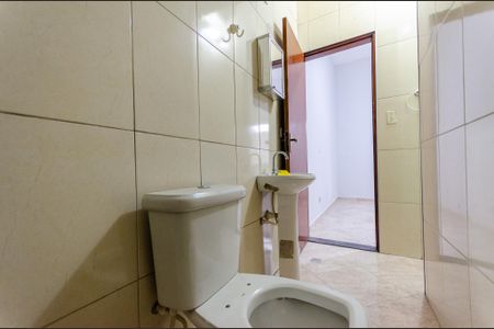 Casa para alugar com 250m², 2 quartos e 1 vagaBanheiro