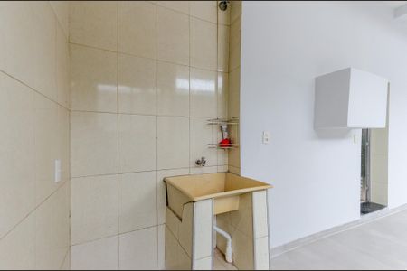 Casa para alugar com 250m², 2 quartos e 1 vagaÁrea de Serviço