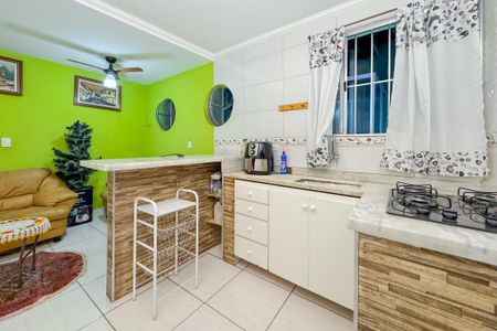 Casa para alugar com 56m², 1 quarto e sem vaga Casa para alugar com 56m², 1 quarto e sem vagaCozinha