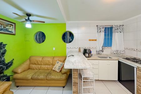 Casa para alugar com 56m², 1 quarto e sem vaga Casa para alugar com 56m², 1 quarto e sem vagaSala