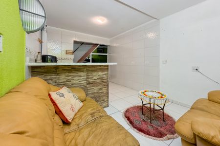 Casa para alugar com 56m², 1 quarto e sem vaga Casa para alugar com 56m², 1 quarto e sem vagaSala