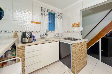 Casa para alugar com 56m², 1 quarto e sem vaga Casa para alugar com 56m², 1 quarto e sem vagaCozinha