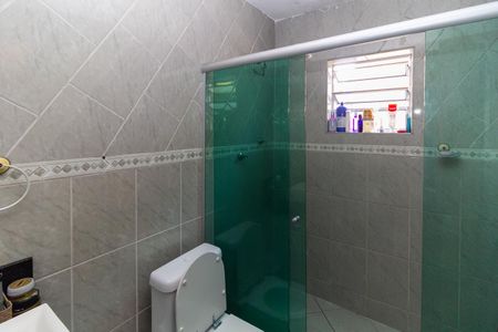 Casa à venda com 125m², 3 quartos e 2 vagasBanheiro 