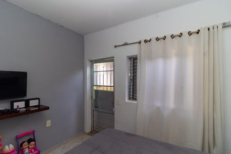 Casa à venda com 125m², 3 quartos e 2 vagasSuíte
