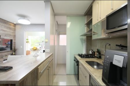 Apartamento à venda com 63m², 2 quartos e 1 vaga Apartamento à venda com 63m², 2 quartos e 1 vagaCozinha