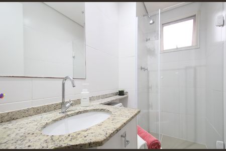 Apartamento à venda com 63m², 2 quartos e 1 vaga Apartamento à venda com 63m², 2 quartos e 1 vagaBanheiro da Suíte